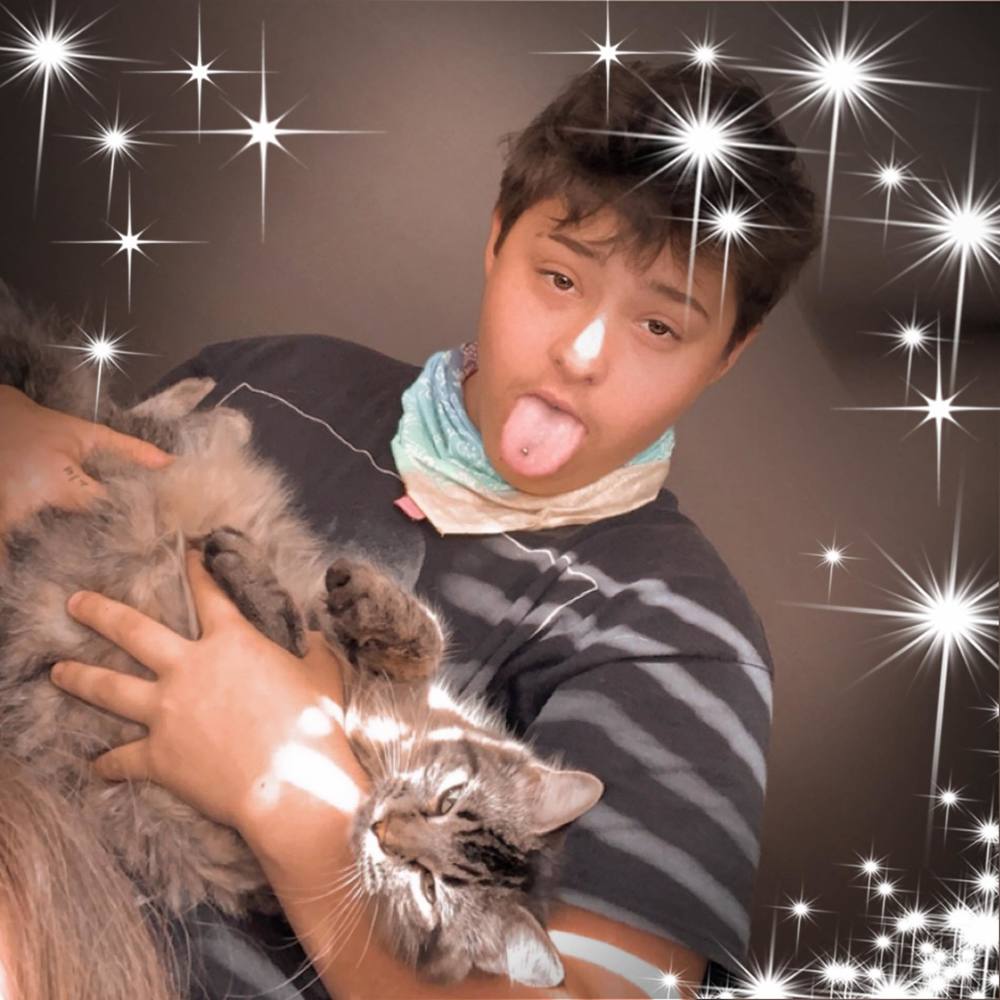 Meet your Posher, Sam